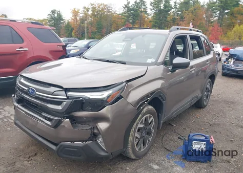 2025 Subaru Forester Premium z USA, uszkodzony, nr VIN JF2SLDBC5SH435374